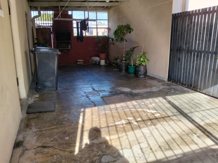 3 Bedroom Property for Sale in Klipdam Western Cape